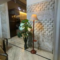Modern Industrial Floor Lamp with Brown Antique Finish for Living Room Corners & Dining Room-All Occasion Lamp for Cozy Atmosphere Lighting