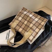 Lunch Box Bento Bag New Style Trendy and Fashionable Outing Tote Bag Ins Niche Design Single-shoulder Shoulder Bag brown