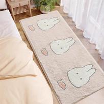Nordic Oval Long Carpet Bedroom Non -Slip Bedside Area Rug Cute Fluffy Soft Children 'S Room Floor Mat Living Room Table Mat Decor 40x120cm 15x47inch beige