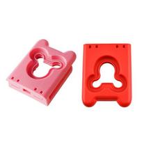Sandwich Cutter And Sealer Pocket Sandwiches Maker Uncrustables Cutter Stainless Steel Blade Safe Design C pink