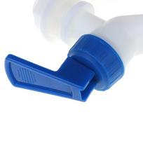 Vandens butelio spaudimas Vandens butelis blue
