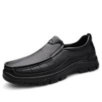 Fashion Genuine Leather Men Loafers Hot Sale Outdoor Men's Hiking Shoes Summer Man Casual Walking Shoes Fashion Slip on Shoes Moccasins 38 juoda