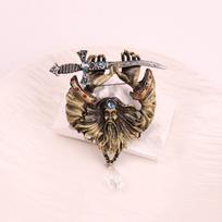 Hot-Selling Retro Pirate Brooch Personalized Fashion Medieval Brooch Trendy Atmospheric Clothing Blazer Decoration