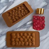 Silikoninė Kalėdų putėsių torto forma: Aviečių sumuštinių ir braškių dekoravimo lėkštė Raspberry Chocolate Bar (42g) brown