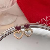 Retro Hong Kong style red love pearl earrings women's 2023 new light luxury high-end stud earrings with unique niche personality