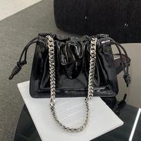 Small Fragrance Women's Bag Superior Sense Messenger Bag All Crossbody Single Shoulder Chain Cloud Bag juoda