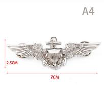 „Us Wings“ karinės vadovybės meistro aviatoriaus metalo sparnų ženklelio segė beige