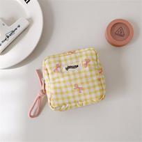 Korean Version Small Grid Makeup Bag Simple Square Bluetooth Earphone Bag Mouth Red Envelope Girl Cosmetics Summary Storage Bag