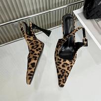 Fashion Temperament Women Shoes Leopard Print Pumps Buckle Strap Slingback High Heels Sandals Ladies Pointed Velvet Luxury Shoe 35 leopardas