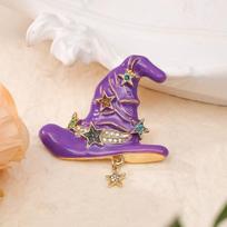 Vintage Wizard Hat Brooch Halloween Day Oil Drip Diamond Enamel Stars Witch Hat Pin Accessories beige