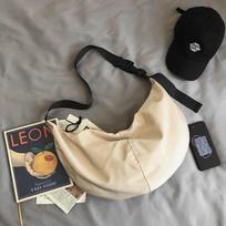 Bag Women'S Tooling Bag Men'S Simple Chic Lightweight Casual Dumpling Messenger Bag smėlis