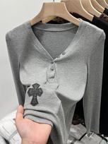 Spring 2025 New Ribbed V-neck Long Sleeve T-shirt Women Slim Fit Fashionable Cross Print Base Layer Top Casual Stylish Outfits S pilka spalva