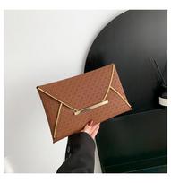 Winter Simple Temperament Single Shoulder Crossbody Hand Grab Bag Youth Pull Belt Hand Grab Envelope Bag Women'S Bag ruda