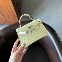 Crossbody Bag Semi Handmade Wax Thread High-end Feel Top Layer Cowhide Retro Crocodile Pattern Mini Second-generation Bag Commuting Bag 19x6x13cm