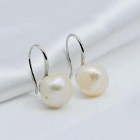 Mergaičių mieli sidabriniai auskarai natūralūs balti gėlavandeniai perlai maži auskarai barokinio stiliaus kabliukai auskarai white