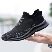 Men Shoes Breathable Sneakers Comfortable Running Shoes Tenis Outdoor Slip on Walking Sneakers Sock Jogging Shoes 40 juoda
