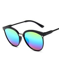 Creative Sunglasses Classic Retro Outdoor Cat Eye Plastic Eyewear Gafas Women Anti Glare Oculos Luxury Sun Glasses UV400 įvairiaspalvis