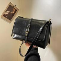 Retro small square women's bag  versatile crossbody bag  niche design  elegant shoulder bag  high-end  new trend  winter brown