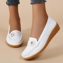 Spring and Autumn Mother Shoes Peas Shoes Women's Single Shoes Soft Leather Fashion All-match 44 balta