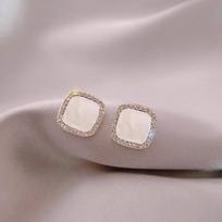 Red Earrings Ladies New Square Fashion Temperament Earrings Senior Sense Of Earrings balta