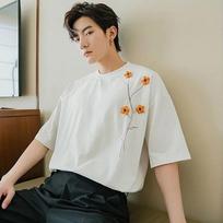 Men's Summer Half-sleeved Men's Tide Brand Trend Simple Large Size Loose Men's Design Sense Embroidery White Short-sleeved T-shirt XXXXL