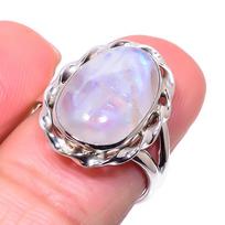 Natural Rainbow Moon Stone Gemstone 925 Sterling Silver Jewelry Ring Size 7 c3K15 white