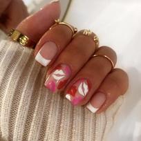 24pcs Press On Nails Whitening French Manicure Autumn and Winter Lips Pink Wear Nail Lover Simple Translucent Retro Manicure Fake Nails