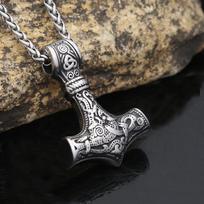 Pirate Odin Triangle Knot Logo Stainless Steel Pendant Men's Jewelry Titanium Steel Necklace