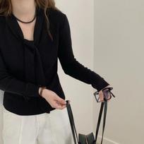 French Elegant V-neck Lace Up Pullover Women Soft Glutinous Knitwear Slim Bottoming Shirt Thin Spring Autumn Long Sleeved Casual Tops S juoda