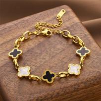 Net Red Temperament Black And White Four-Leaf Clover Titanium Steel Bracelet Female Niche Design String Sweet Girl Hand Accessories