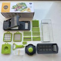 16 in 1 vegetable chopper, professional onion chopper, multifunctional food chopper, kitchen vegetable slicer and vegetable slicer, with 8 blades