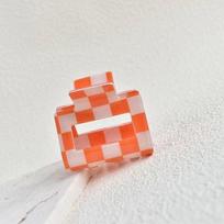 Chic Checkered Hair Clip: Sweet, Textured, Medium Shark Style Individual OPP Packaging
