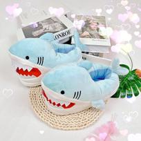 Funny Fuzzy Shark Slippers Men Women Free Size Winter Indoor Slides Shoes Girls Adult Fluff Shark Slippers House Shoes Unisex CN35-42(foot 22-26cm