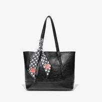 Large-capacity Tote Bag, Solid-color Oil Wax Leather, Soft Leather, Crossbody Handbag, Versatile and High-quality Commuting Bag juoda
