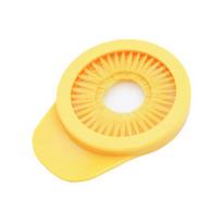 Easy to Clean Safe Corn Peeler Useful Round Vegetable Surface Cleaning geltona