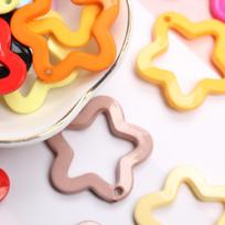 Aukštos kokybės pakabukai 30mm Pentagram pakabukas 40vnt karolių auskarų gamyba mados akrilo saldainių spalvos DIY papuošalų medžiaga