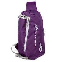 Crossbody Sling Bag Itin lengvas vandeniui atsparus nailoninis krūtinės krepšys su ausinių anga violetinė