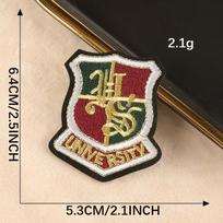 Koledžo stiliaus emblemos siuvinėjimo lipdukas siuvinėjimo etiketė batų emblema audinio etiketė krūtinės emblema DIY drabužių aksesuarai pleistras audinio lipdukas C5R-B-2-7 brown