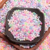 Čekiškas stiklas 450g/maišelis Rankdarbių aksesuarai, rankų darbo apie 4800vnt.