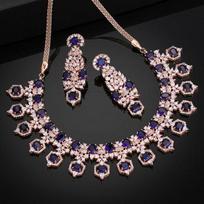 Nuostabus Estele Rose auksu padengtas CZ Blue Stone karolių rinkinys moterims black
