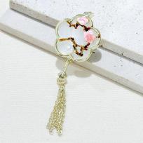 Retro Design Meilan Bamboo Chrysanthemum Elegant Pearl Brooch Niche Antique Fringed Brooch Pearl Accessories