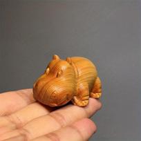 Cute Little Hippopotamus Desktop Tea Pet Wood Carving  Ornament Handcrafted Wooden Hippo Figurin Tabletop Decor Children Gitfs