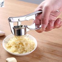 SAGI Stainless Steel Garlic Peeling Multi-Function Kitchen Tool sidabras