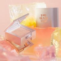 Two Slash Four Strobing Face Cube Peach Color