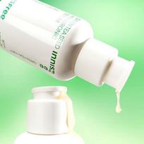 Innisfree žaliosios arbatos sėklų hialurono rūgšties serumas 80ml beige