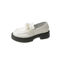 Patent Leather Ballet Flats Med Rubber Metal Decoration Basic PU Hoof Heels Patent Leather Ballet Flats Basic Hoof Heels Med PU 35