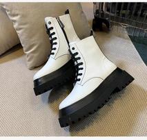 Madingi moteriški aulinukai Žieminiai Vienspalviai botas mujer Kvėpuojantys Platforminiai Paaukštinti Motociklininkų Batai Madingi Juodi sapatos feminino 35 balta