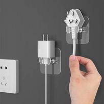 Daugiafunkcinis lipnus kištukų kabliukas ir maitinimo laido laikiklis Transparent thickened plug hook skaidri