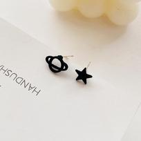 Asymmetrical Planet Ear Clips: Unique, Versatile, Non-Pierced Design