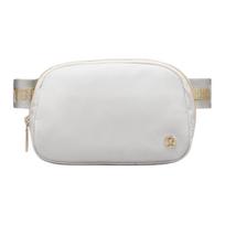 Lululemon 1L Everywhere Užtrauktuku Užsegamas Nailoninis Juosmens Krepšys Unisex Juosmens Krepšys Garų Auksas Baltas LU9BHGS-279218 Steam & Gold & White/VPOR/GOLD/WHT white
